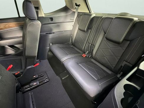 Used 2024 Volkswagen Atlas SE FWD image 27