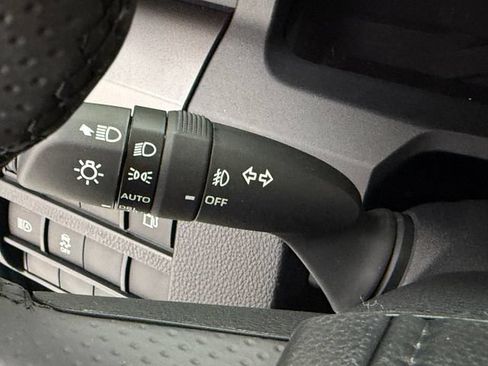New 2026 Toyota 4Runner SR5 AWD/4WD image 15