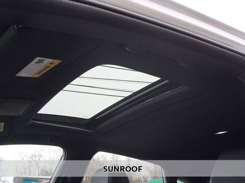 Used 2023 Acura Integra A-Spec image 3