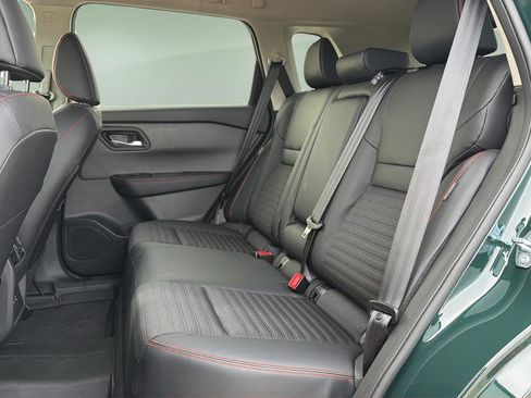 New 2026 Nissan Rogue SV AWD/4WD image 19