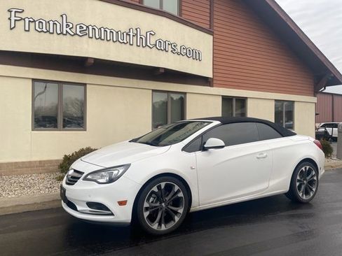 Used 2017 Buick Cascada Premium image 3
