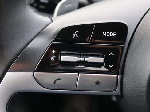 Certified 2024 Hyundai Tucson Limited image 11