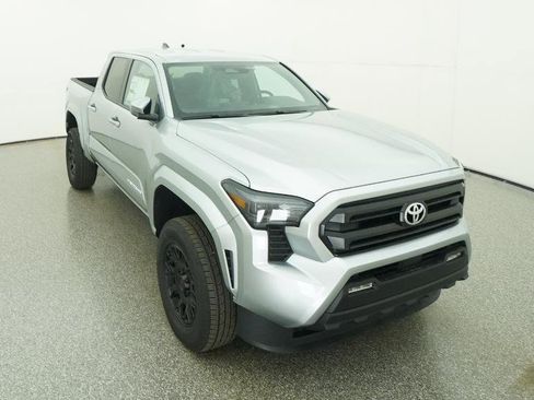 New 2025 Toyota Tacoma SR5 image 32