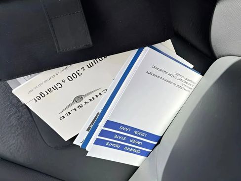 Used 2008 Chrysler 300 Touring w/ Comfort/Convenience Group image 14