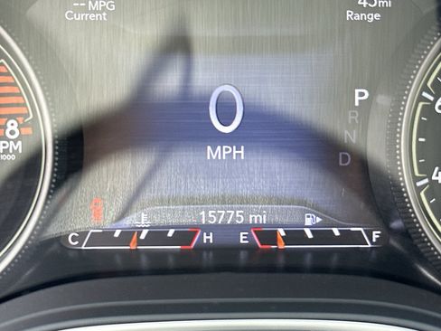 Used 2021 Jeep Cherokee Latitude Lux w/ Comfort/Convenience Group AWD/4WD image 23
