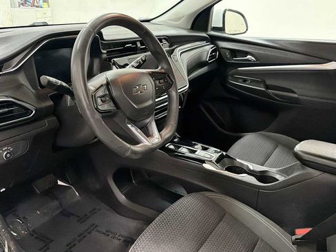 Used 2023 Chevrolet Bolt EUV LT w/ Driver Confidence Package FWD image 12