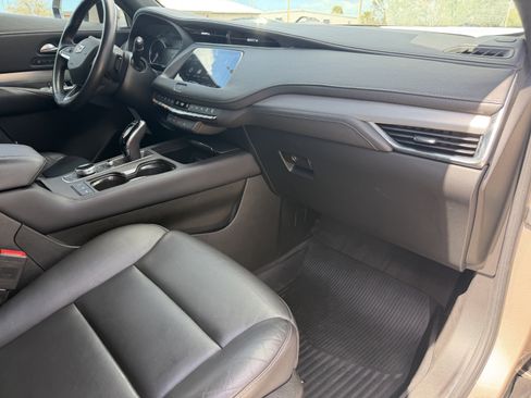 Certified 2023 Cadillac XT4 Premium Luxury w/ Enhanced Visibility Package FWD image 12