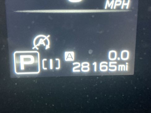 Used 2024 Subaru Crosstrek 2.0i Premium image 11