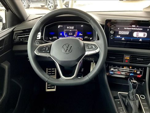 New 2026 Volkswagen Jetta Sport image 4