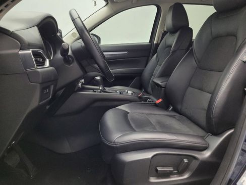 Used 2020 MAZDA CX-5 Touring image 17