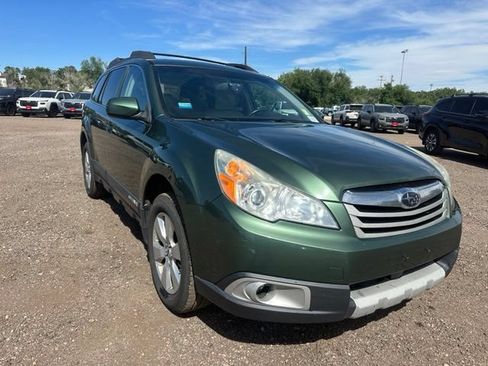 Used 2012 Subaru Outback 2.5i Limited AWD/4WD image 8