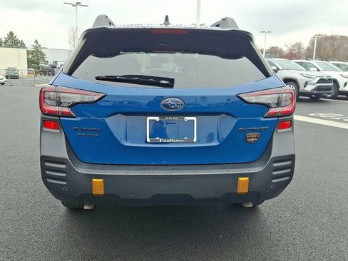 Used 2022 Subaru Outback Wilderness w/ Wilderness Package image 5