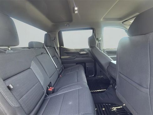 Used 2024 GMC Sierra 1500 Elevation image 14