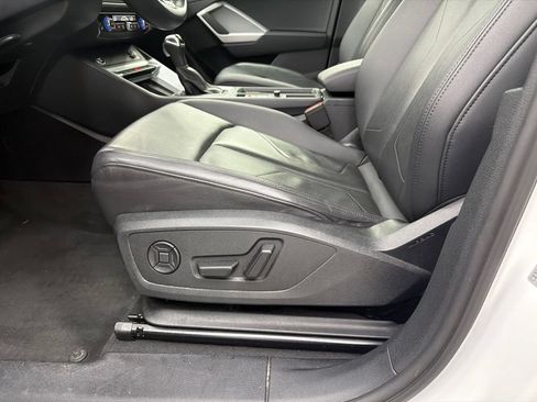 Used 2024 Audi Q3 2.0T Premium AWD/4WD image 10
