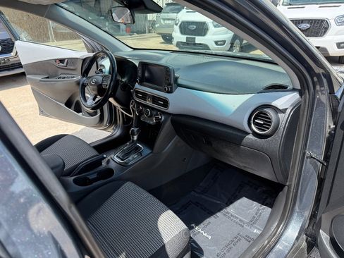 Used 2019 Hyundai Kona SEL FWD image 14