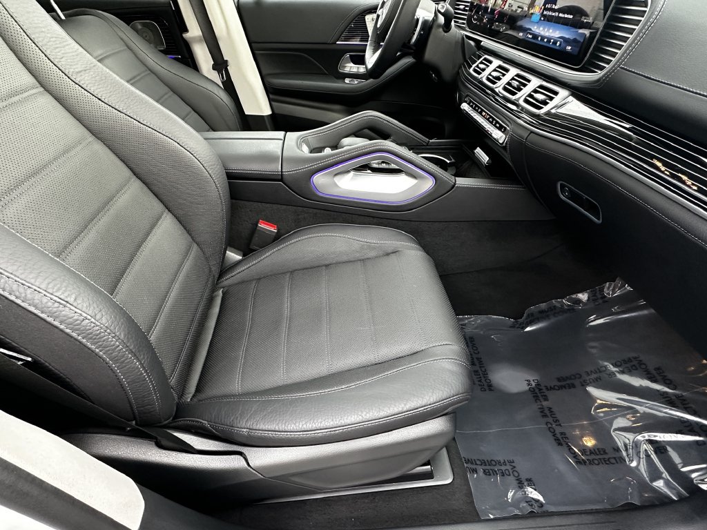 Certified 2024 Mercedes-Benz GLS 580 4MATIC w/ Warmth & Comfort Package image 14