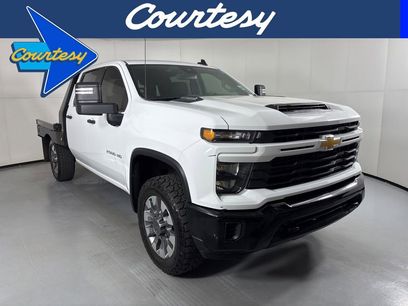 Used 2024 Chevrolet Silverado 2500 Custom w/ Custom Value Package