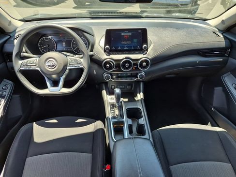 Used 2025 Nissan Sentra SV FWD image 26
