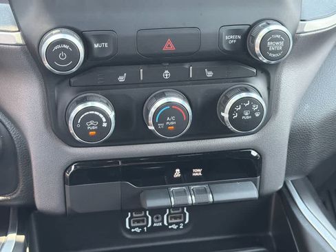 Used 2023 RAM 1500 Big Horn AWD/4WD image 28