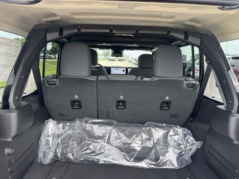 New 2025 Jeep Wrangler Sport S image 31