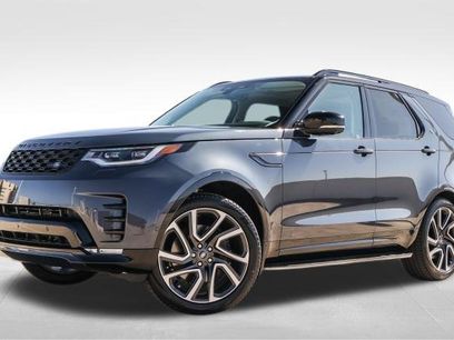 Certified 2025 Land Rover Discovery Dynamic SE