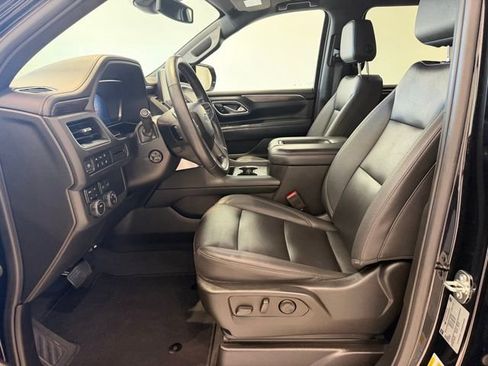Certified 2023 Chevrolet Suburban Z71 w/ Luxury Package AWD/4WD image 21