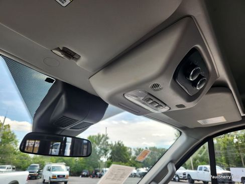 Used 2020 Ford Transit 350 XL image 51