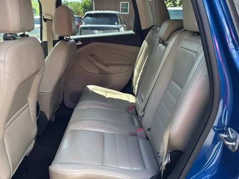 Used 2017 Ford Escape Titanium image 11