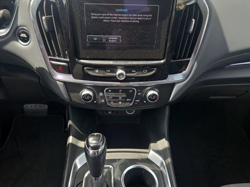 Used 2019 Chevrolet Traverse LT w/ LPO, Cargo Package AWD/4WD image 16