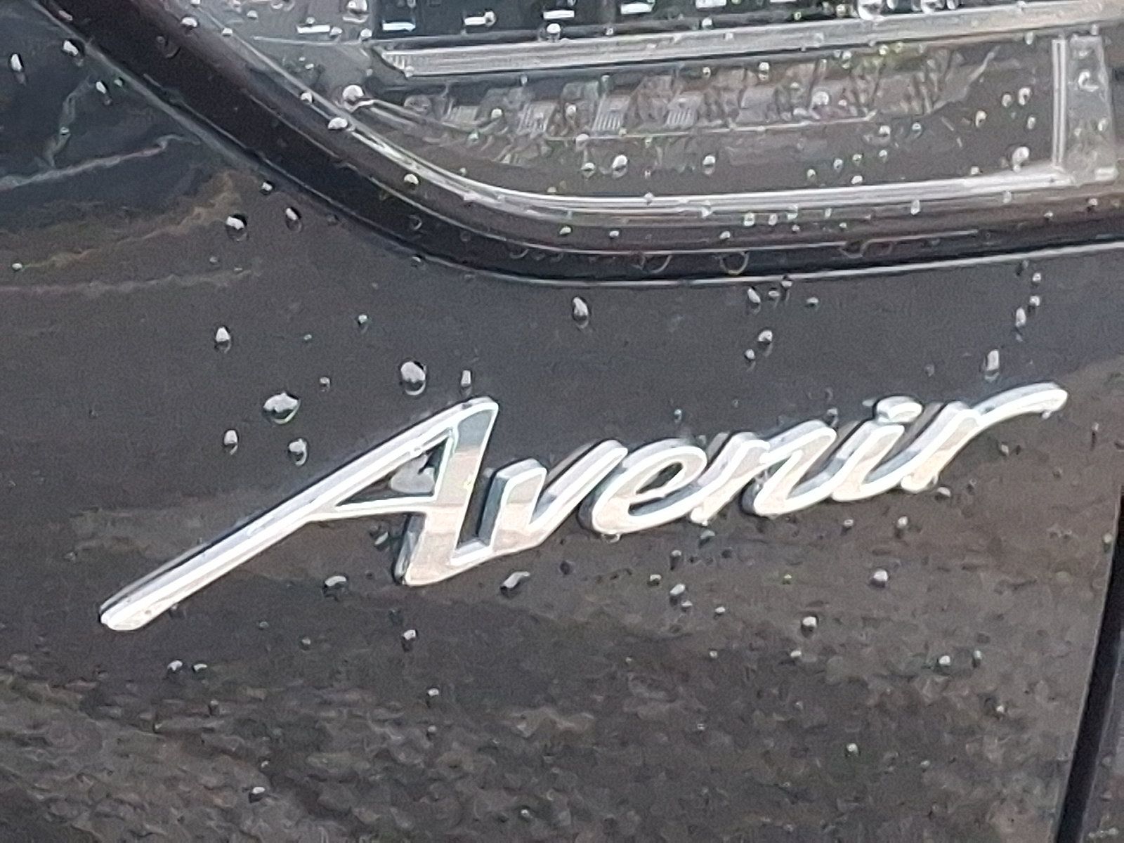 Used 2024 Buick Envision Avenir AWD/4WD image 33