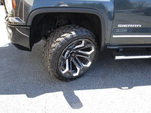 Used 2017 GMC Sierra 1500 SLT image 36
