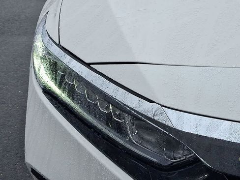 Certified 2020 Honda Accord EX image 27