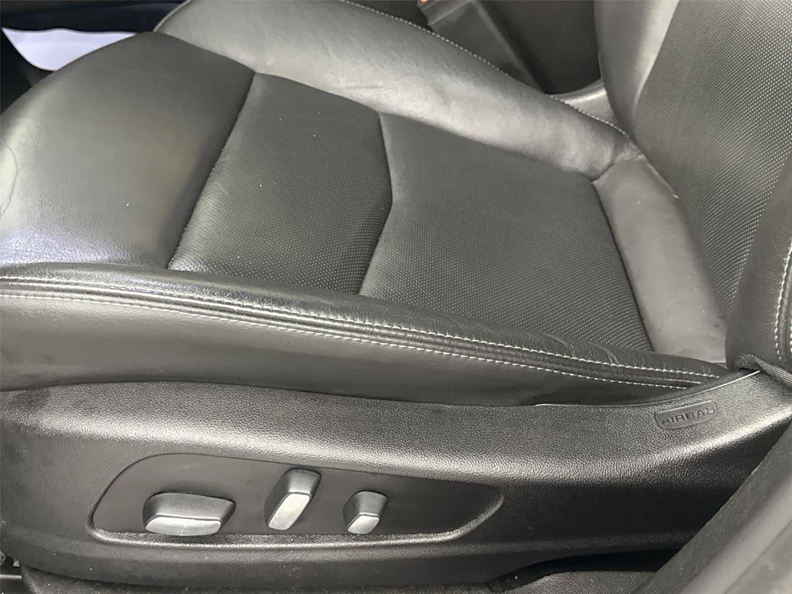 Used 2020 Cadillac XT6 Premium Luxury AWD/4WD image 12