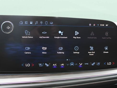 Used 2025 Chevrolet Suburban Premier image 22