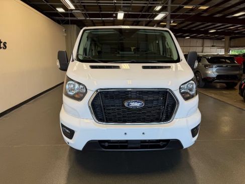 Used 2024 Ford Transit 350 XLT RWD image 6