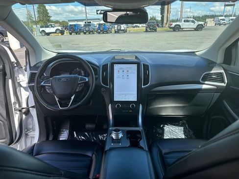 Certified 2024 Ford Edge SEL AWD/4WD image 22