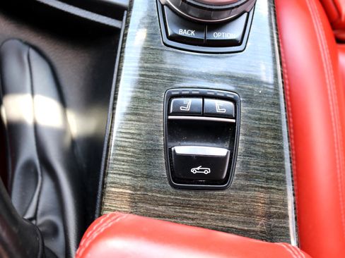 Used 2020 BMW M4 Convertible w/ Executive Package image 48