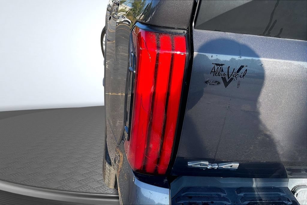Used 2025 Toyota Tundra SR5 w/ SR5 Convenience Package AWD/4WD image 25