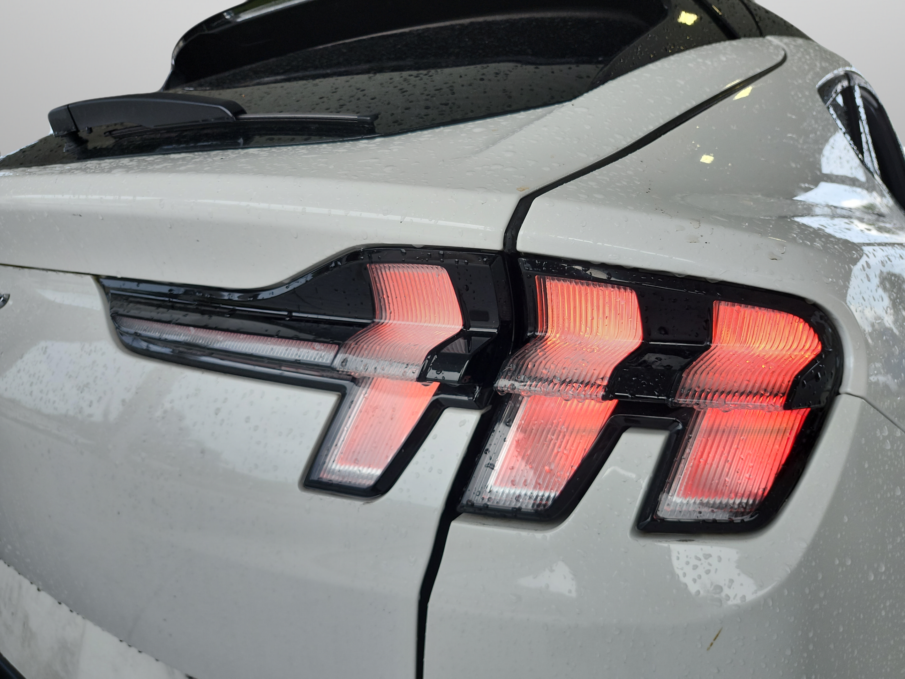 Used 2025 Ford Mustang Mach-E Select RWD image 31