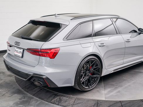 Used 2022 Audi RS 6 w/ Carbon Optic Package image 12
