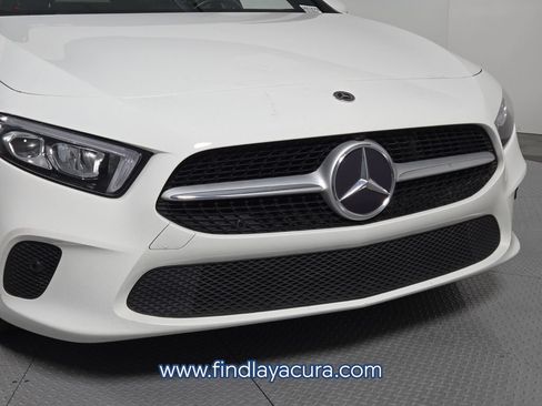 Used 2022 Mercedes-Benz A 220 w/ Premium Package Lite image 12