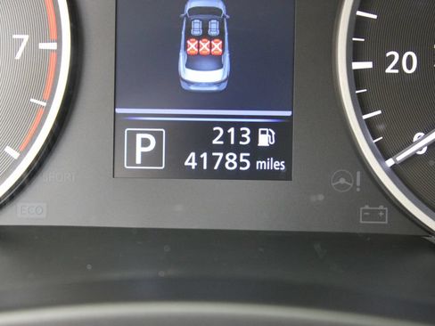 Used 2025 Nissan Sentra S FWD image 24