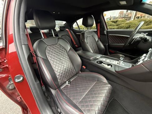 Used 2023 Genesis G70 3.3T w/ Sport Prestige Package image 14