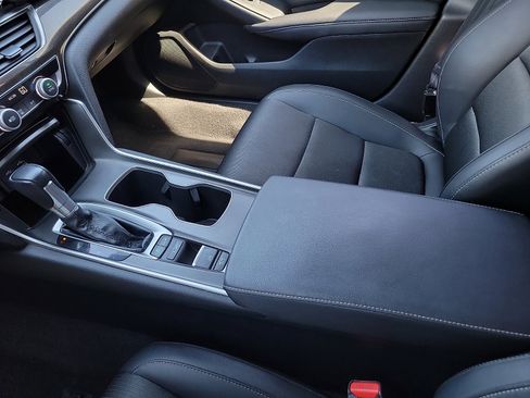 Used 2022 Honda Accord Sport image 20