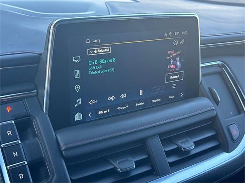 Used 2023 Chevrolet Suburban RST w/ Luxury Package image 31