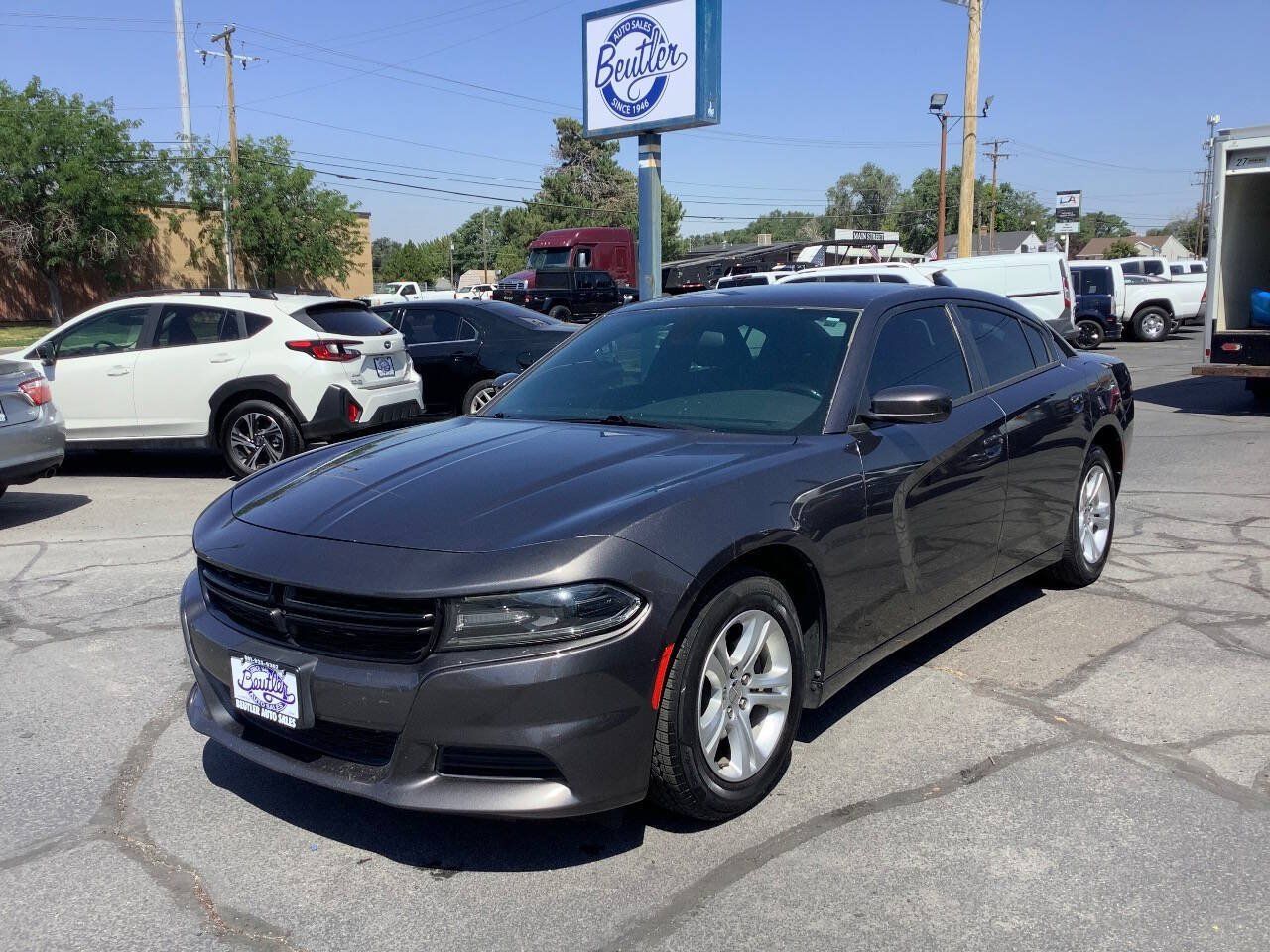 Used 2019 Dodge Charger SXT w/ Travel & Safety Group RWD image 1