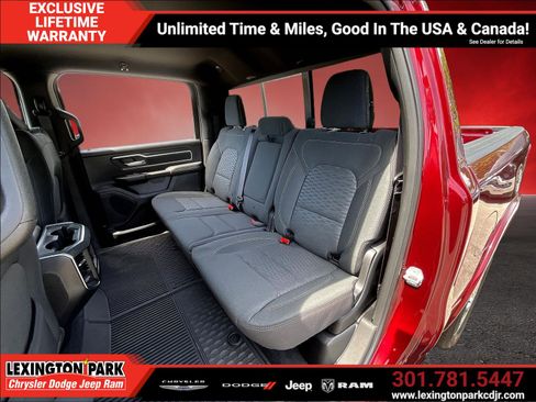 New 2025 RAM 1500 Big Horn AWD/4WD image 10