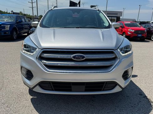 Used 2019 Ford Escape Titanium AWD/4WD image 9