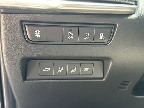 Used 2024 MAZDA CX-90 Plug-In Hybrid w/ Premium Pkg AWD/4WD image 28
