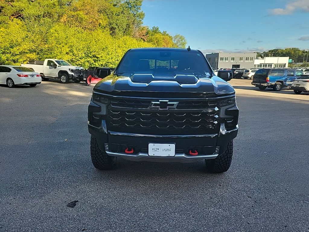 Used 2026 Chevrolet Silverado 1500 ZR2 AWD/4WD image 3